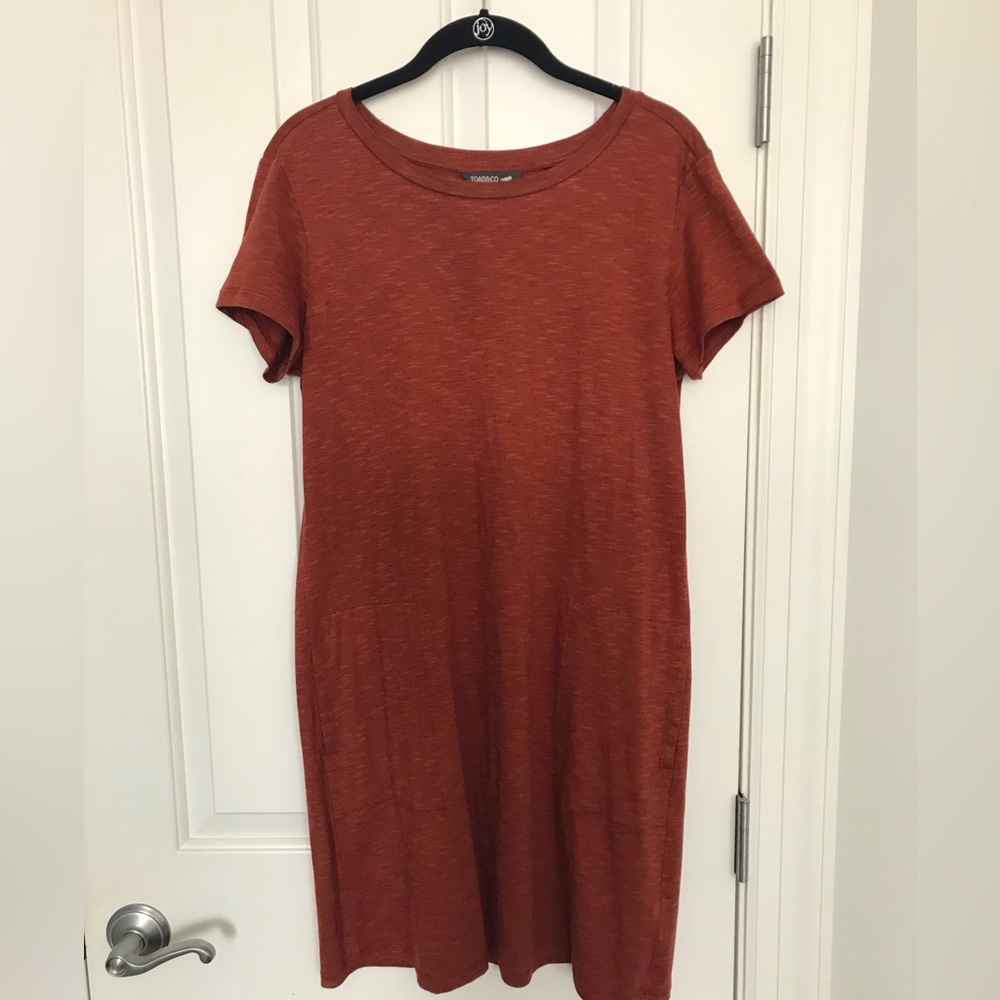 Rust Toad&Co T-shirt dress with Pockets, size S